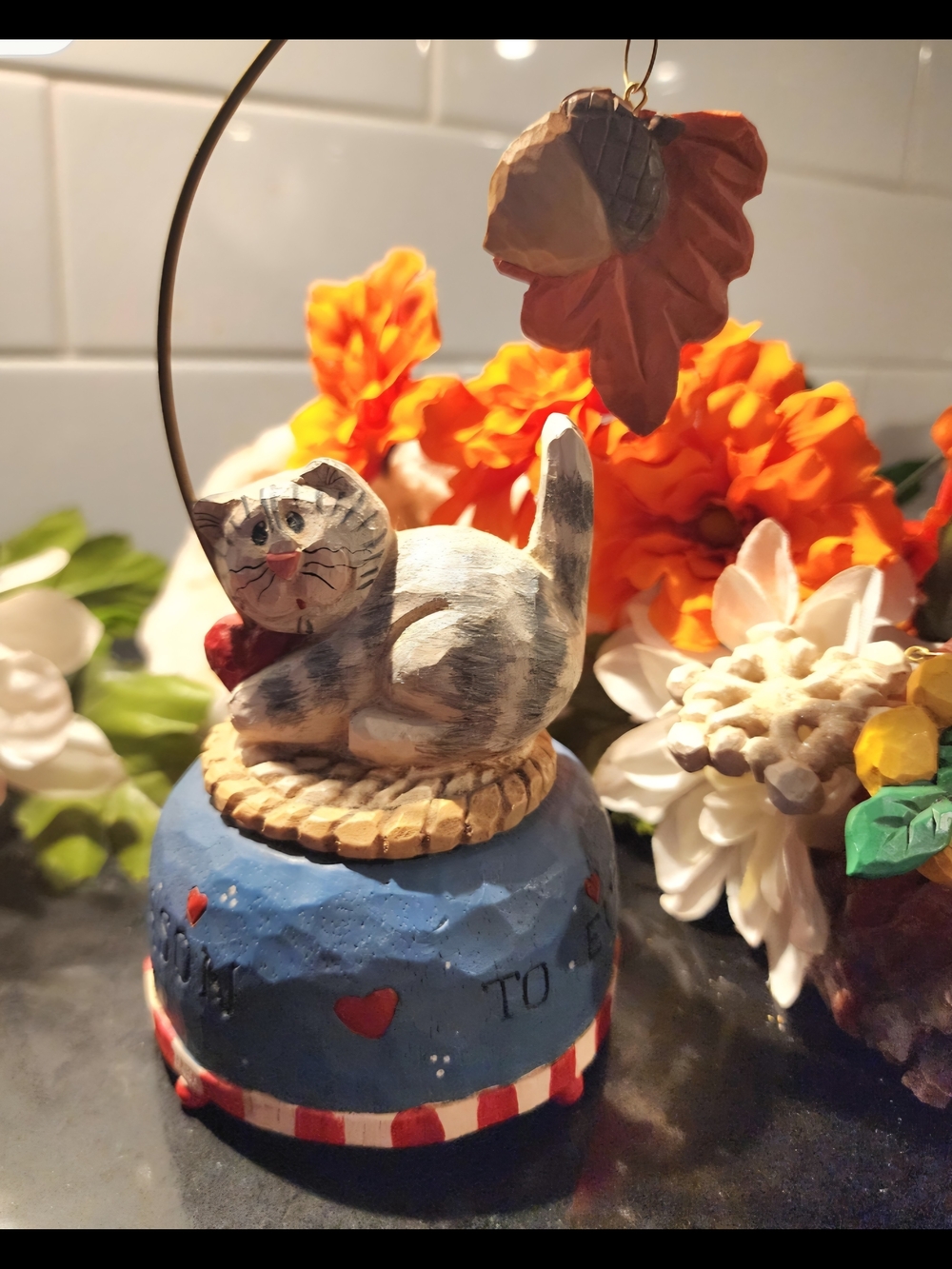 VTG Eddie Walker Musical Celebrations Cat Figurine Midwest of Cannon Falls
